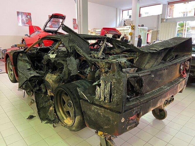 Ferrari+F40 (1)