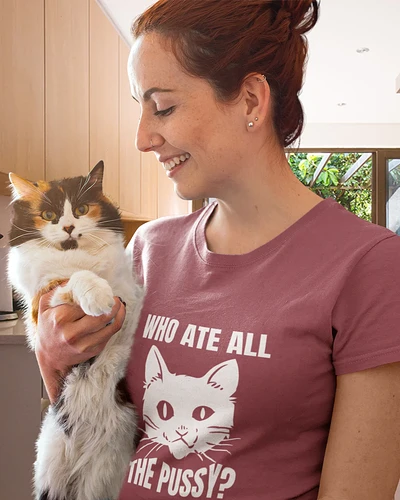 Mockup-WhoAteAllThePussy_4
